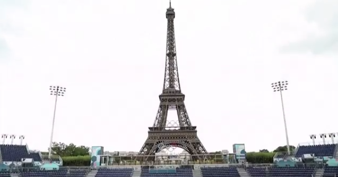 Quadra de Vôlei de Praia passa por transformação para Paralimpíada de Paris; veja