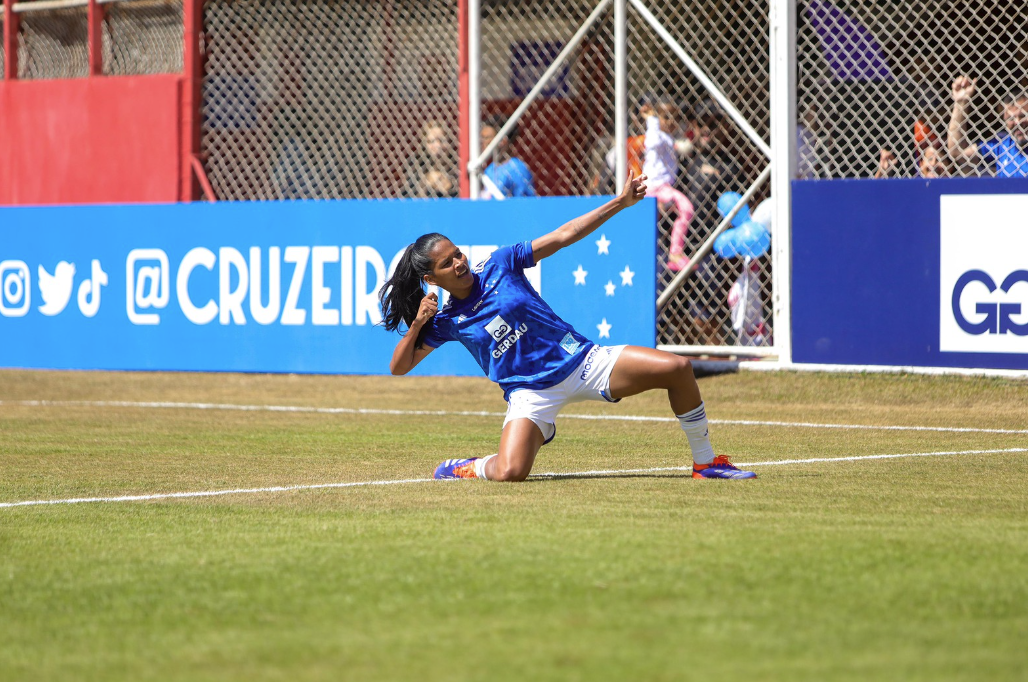 Cruzeiro enfrenta o Bragantino na última rodada da primeira fase do Brasileiro Feminino