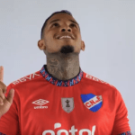 Nacional-URU publica vídeo de despedida para zagueiro Izquierdo: ‘Para sempre conosco’