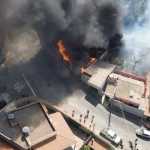 Incêndio em Ribeirão das Neves atinge rede elétrica e deixa quase 100 casas sem luz