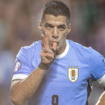 Maior artilheiro do Uruguai, Luis Suárez anuncia aposentadoria da Seleção