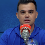 Debate em Contagem: com a ausência de Marília Campos, Junio Amaral faz críticas à gestão petista