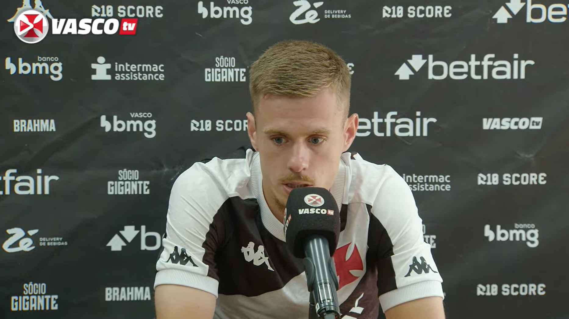 Em bom português, Maxime Dominguez projeta estreia pelo Vasco contra o Flamengo