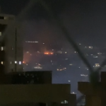 Incêndio atinge mata próxima à Av. Raja Gabaglia, em BH, e assusta moradores na noite deste domingo (22)