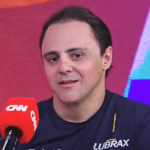 Felipe Massa exalta Schumacher e revela receber notícias sobre o alemão