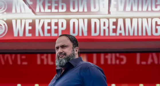 Evangelos Marinakis é um dos possíveis futuros donos da SAF do Botafogo