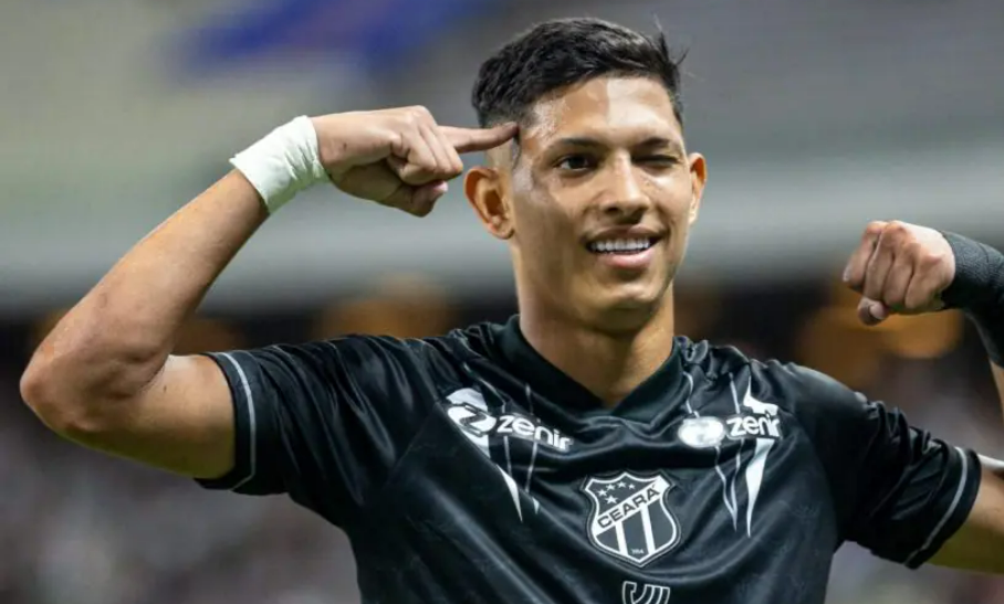 Bahia se aproxima de acordo com Ceará por Erick Pulga; saiba detalhes