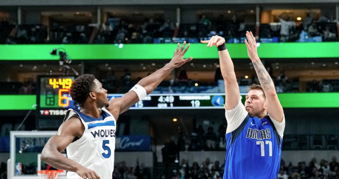 Luka Doncic sofre lesão e deve ficar fora da disputa pelo MVP da NBA