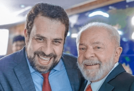 Lula pede votos para Boulos em 1º de Maio e irrita pré-candidatos, que vão à Justiça Eleitoral | CNN Brasil