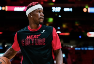 Astro da NBA manda indireta para presidente da franquia e indica desejo de troca