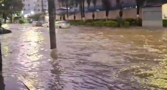 Rua 12 de Outubro, próximo a UPA Venda Nova