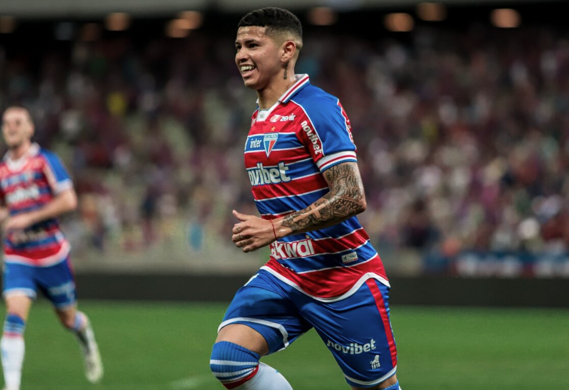 Fortaleza anuncia empréstimo de atacante a clube argentino; saiba valores