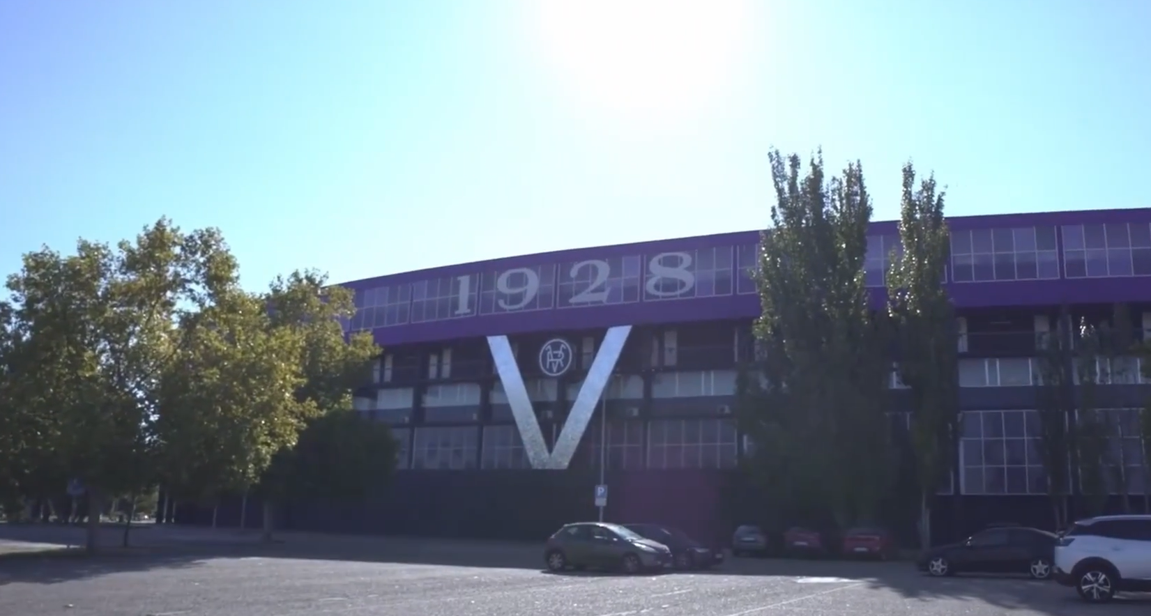 Ronaldo compartilha imagens de reforma em estádio do Valladolid; veja resultado