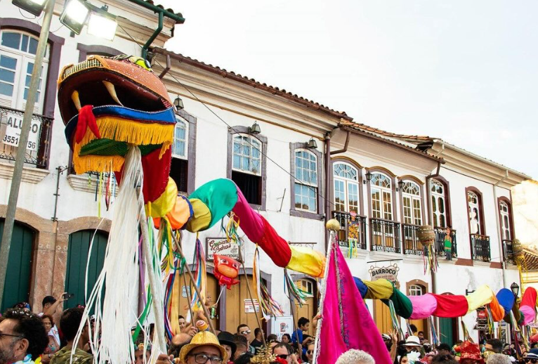 Prefeitura de Ouro Preto abre cadastro para blocos de rua no Carnaval 2025 