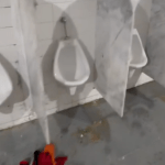 Presidente do Vitória detona vestiário de estádio do interior baiano: 'Odor muito ruim'