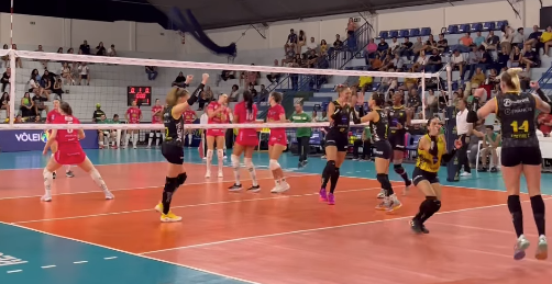 Dentil Praia Clube vence Maringá e enfrentará o Sesi Bauru na semifinal da Copa Brasil