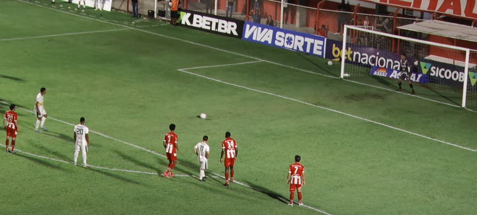 Com gol de pênalti, Uberlândia bate Villa Nova e mantém invencibilidade no Mineiro
