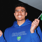 Jogadores de time da NBA desenham bandeira do Brasil, e resultado impressiona; assista