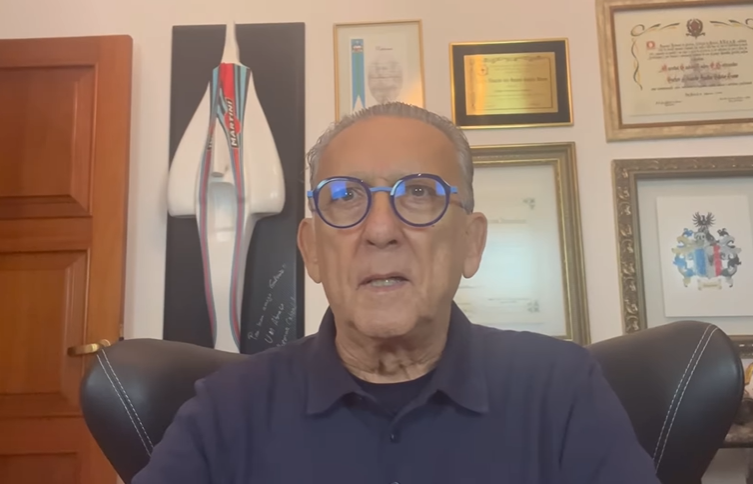 Galvão Bueno reage à saída de Diniz do Cruzeiro e opina sobre Renato Gaúcho