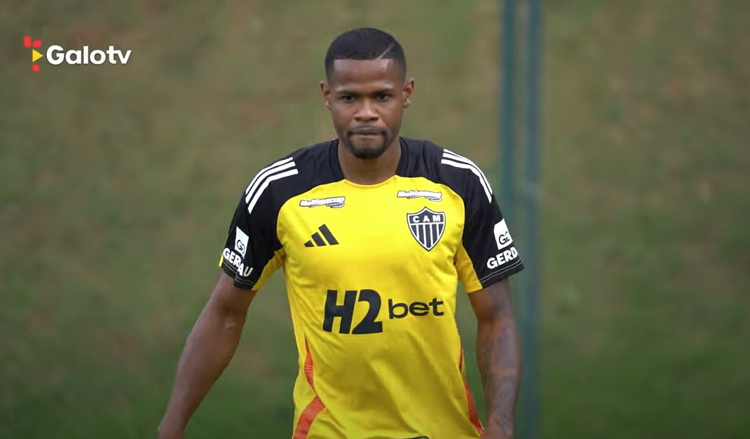 Júnior Santos faz gol em primeiro treino pelo Atlético; assista