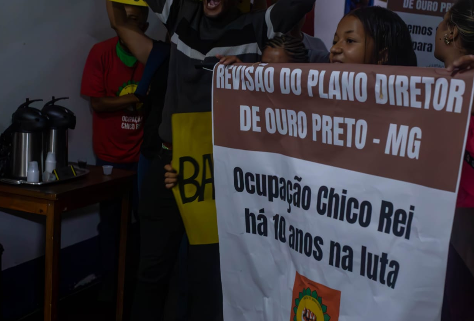 Câmara de Ouro Preto debate revisão do Plano Diretor em audiência pública