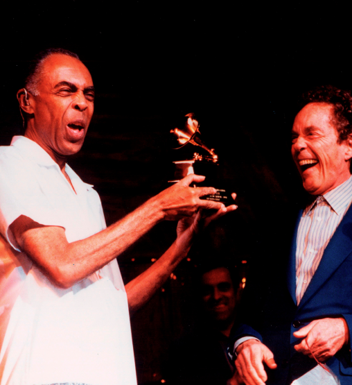 Brasil no Grammy: veja os brasileiros que já ganharam o prêmio mais importante da indústria musical