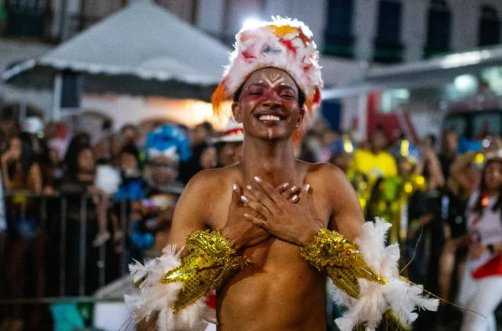 Unidos do Padre Faria homenageia o coração em enredo de 2025, em Ouro Preto