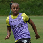 Reforço do América é registrado no BID e deve ser novidade em clássico com o Cruzeiro