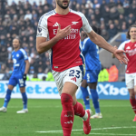 Arsenal supera Leicester City e mantém sequência de vitórias na Premier League