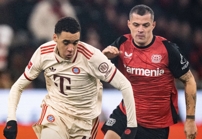 Bayern segura Leverkusen e mantém vantagem na liderança da Bundesliga