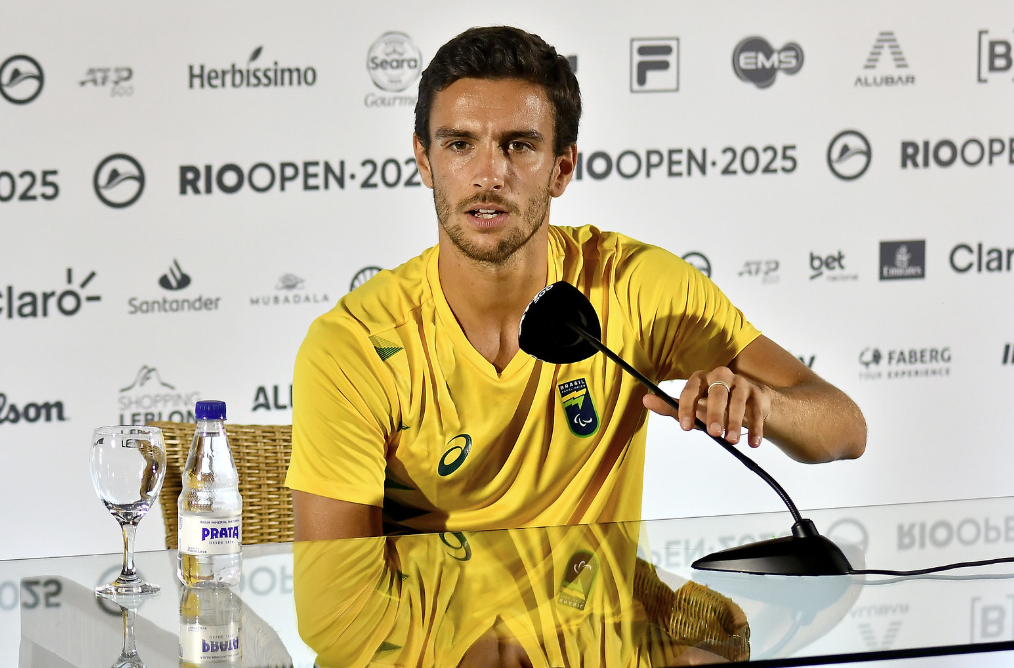 Rio Open: Lorenzo Musetti abandona torneio por lesão
