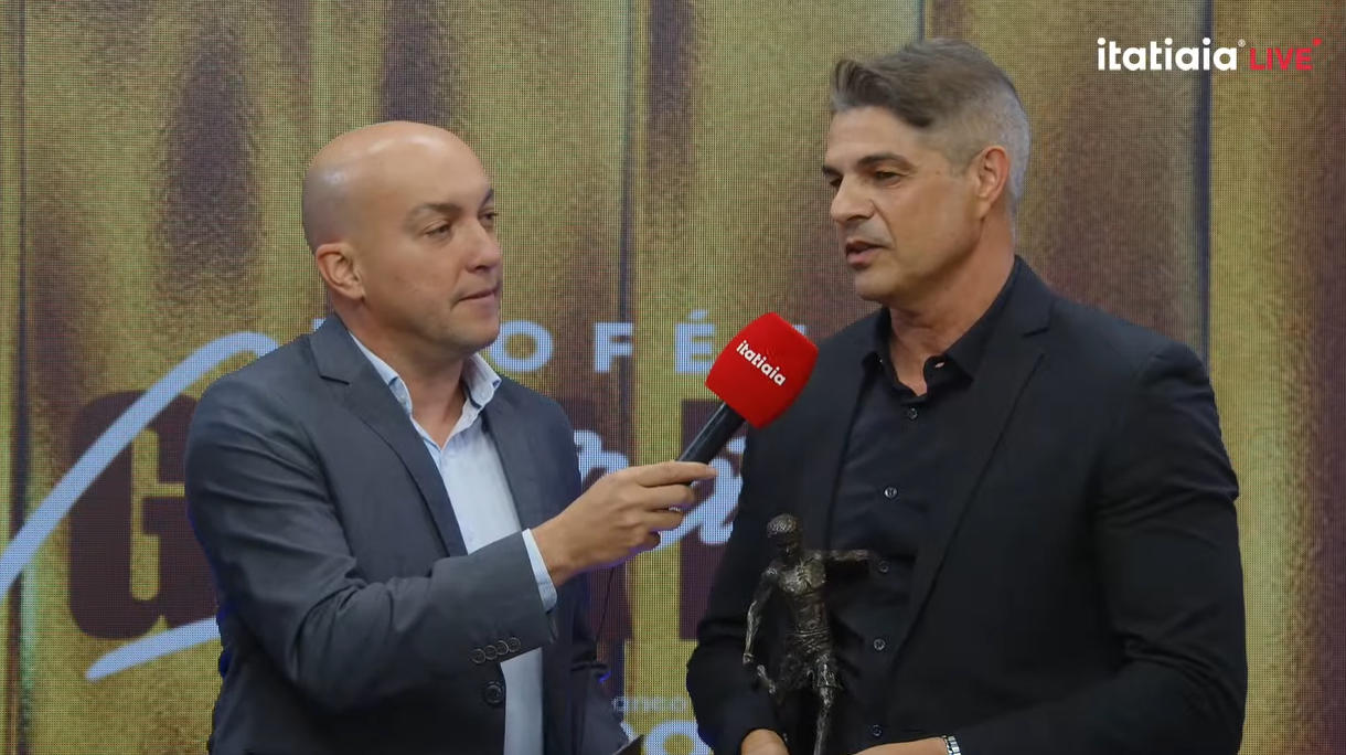 Betim Futebol recebe Troféu Guará Bmg por título do Módulo II do Mineiro