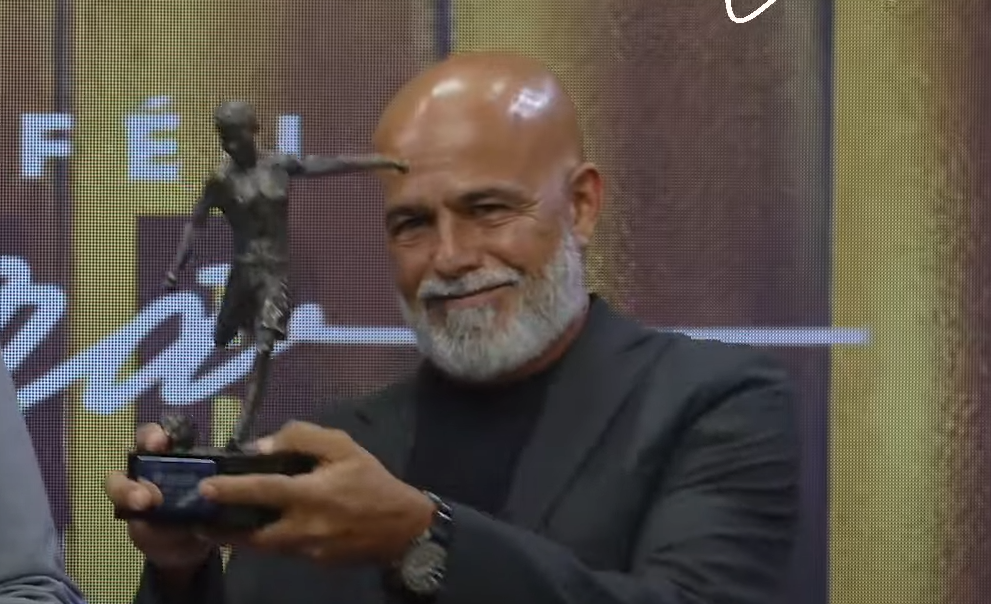 São Bernardo recebe Troféu Guará Bmg pela conquista do título da Copa Itatiaia KTO