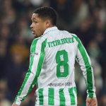 Jornal catalão crava acerto de Vitor Roque com o Palmeiras