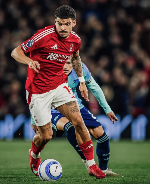 Arsenal e Nottingham Forest empatam sem gols pela Premier League