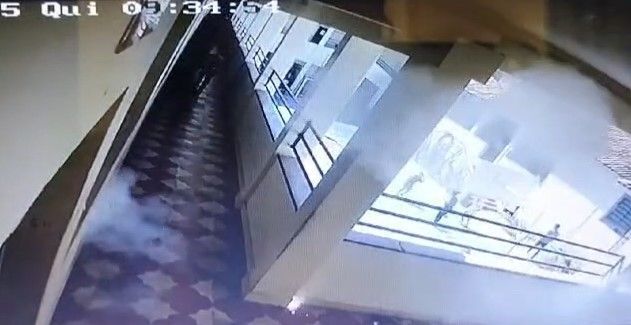 Vídeo: alunos são apreendidos após detonarem bomba em escola estadual de Belo Horizonte
