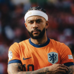De olho em Depay, Holanda muda data de convocação e fará 'peneira' para Copa do Mundo