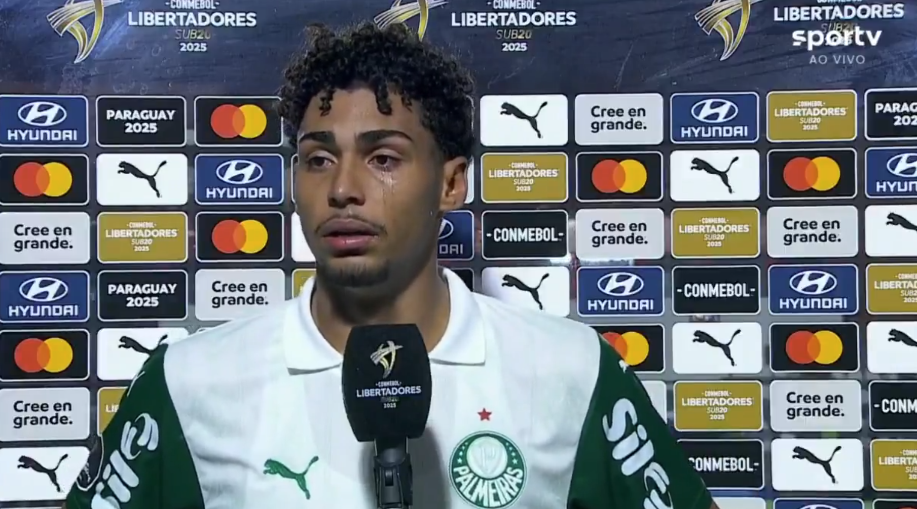 Atlético e Cruzeiro mandam recado a atacante do Palmeiras vítima de racismo