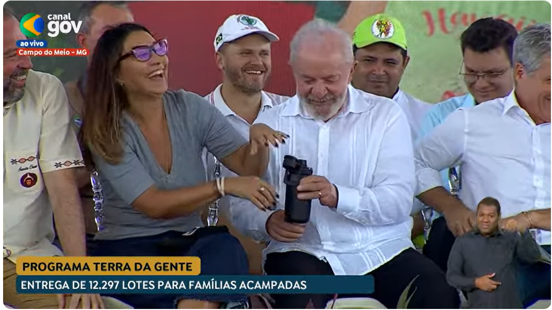 Em Minas, Presidente Lula participa da entrega de lotes da reforma agrária; acompanhe