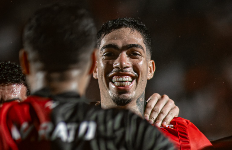 Vitória x Atlético de Alagoinhas: horário e onde assistir pelo Baiano