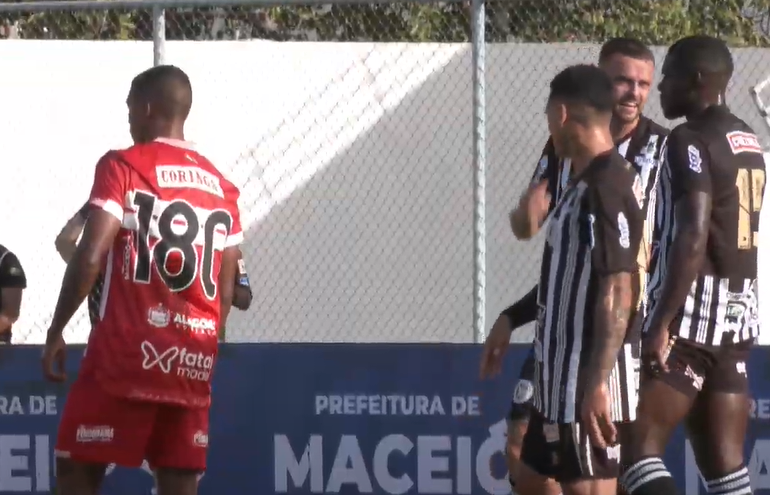 Atacante do CRB entra com a camisa 180 na final do Campeonato Alagoano; entenda