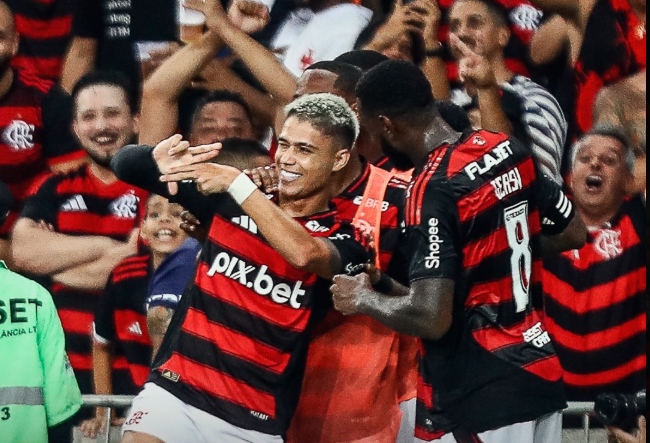 Flamengo vence Vasco de virada e decide o Carioca pelo sétimo ano seguido
