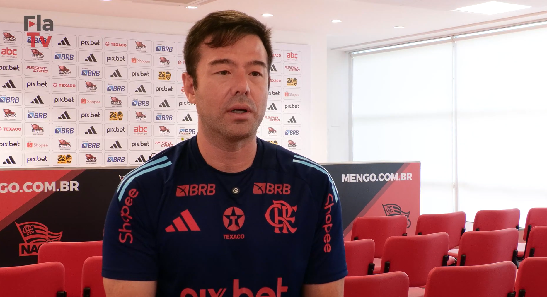 Médico do Flamengo explica lesão de Bruno Henrique, desfalque no Carioca
