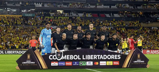 Pentacampeão analisa missão do Corinthians contra o Barcelona e manda recado