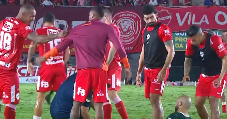 Vila Nova segura Goiás e garante vaga na final do Campeonato Goiano
