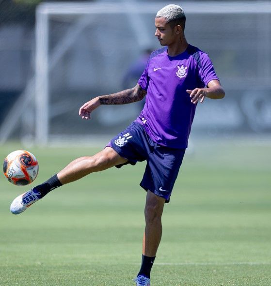Sem espaço no Corinthians, jovem deve ser negociado; veja o cenário