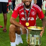 Jogador do Inter que pertence ao Santos é sondado por clubes brasileiros