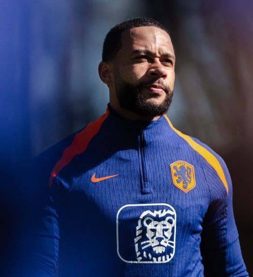 Titular? Veja os planos do técnico da Holanda para Memphis, do Corinthians