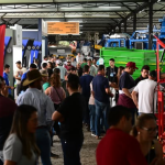 Feira especializada em máquinas acontece até sexta-feira em Guaxupé