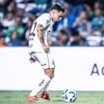 Santos: reforço ex-Cruzeiro encanta Caixinha com versatilidade